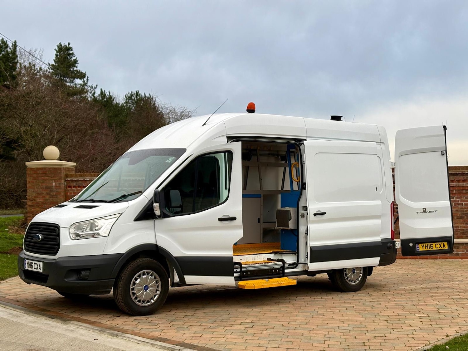 Used Ford Transit 2016 for sale - 77117721: Photo 2