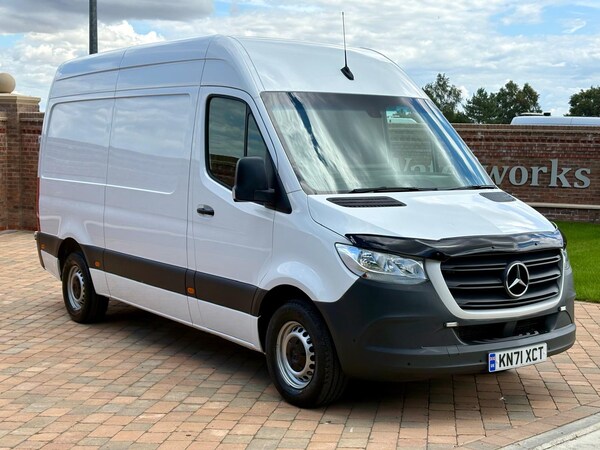 Used Mercedes-Benz Sprinter 2021 for sale - 75383521: Photo 2