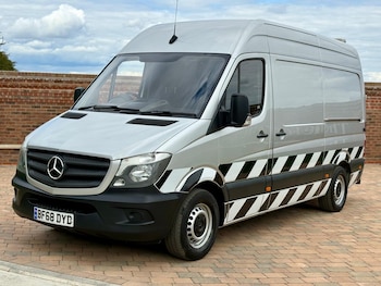 Used Mercedes-Benz Sprinter 2018 for sale - 75452448: Photo
