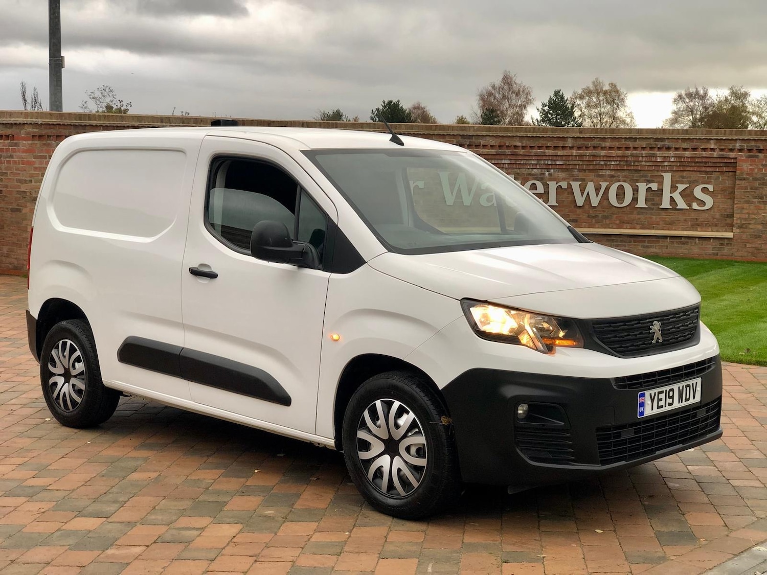 Used Peugeot Partner 2019 for sale - 77118102: Photo 3