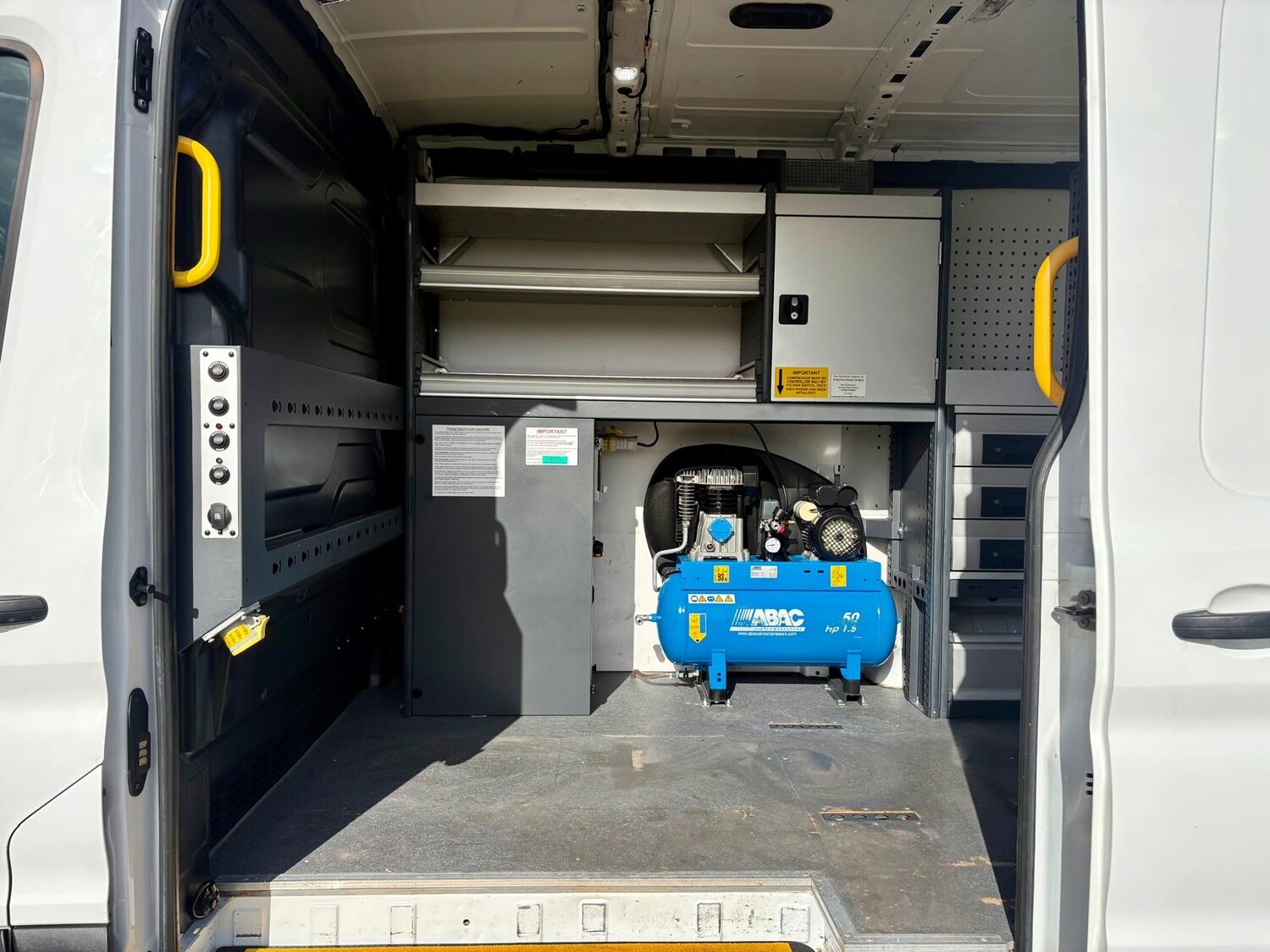 Used Ford Transit 2018 for sale - 77730144: Photo 11