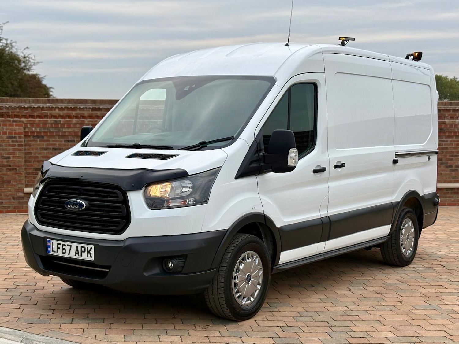 Used Ford Transit 2017 for sale - 76384290: Photo 4