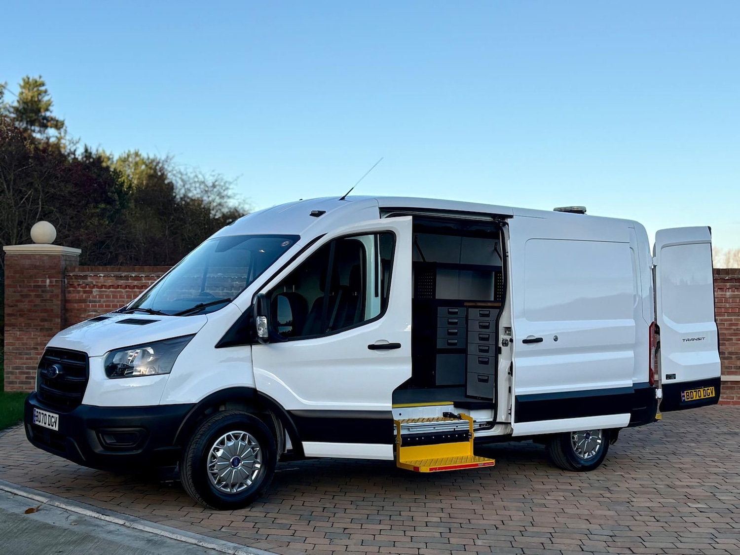 Used Ford Transit 2020 for sale - 76603562: Photo 2