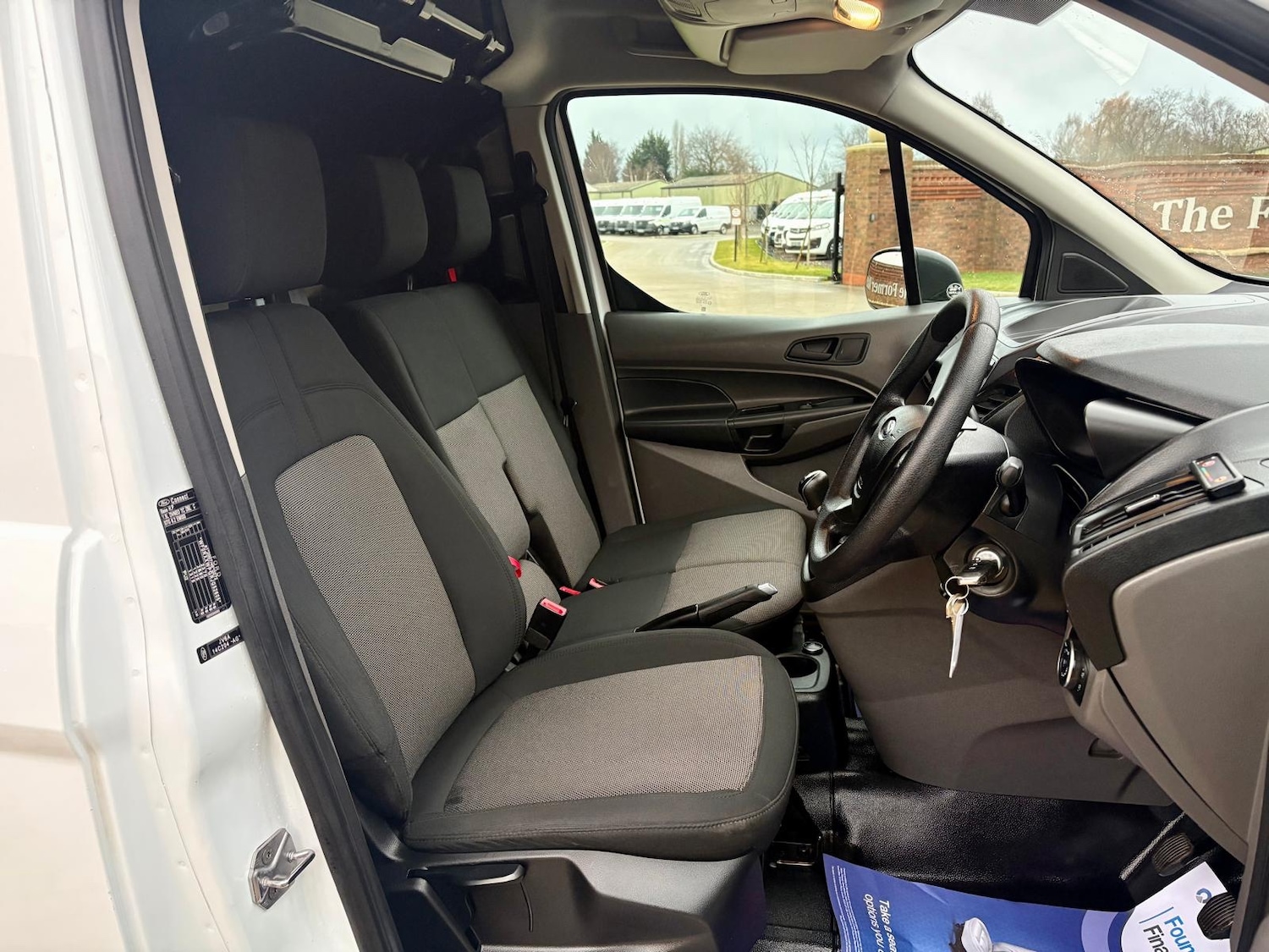 Used Ford Transit Connect 2019 for sale - 77319932: Photo 13