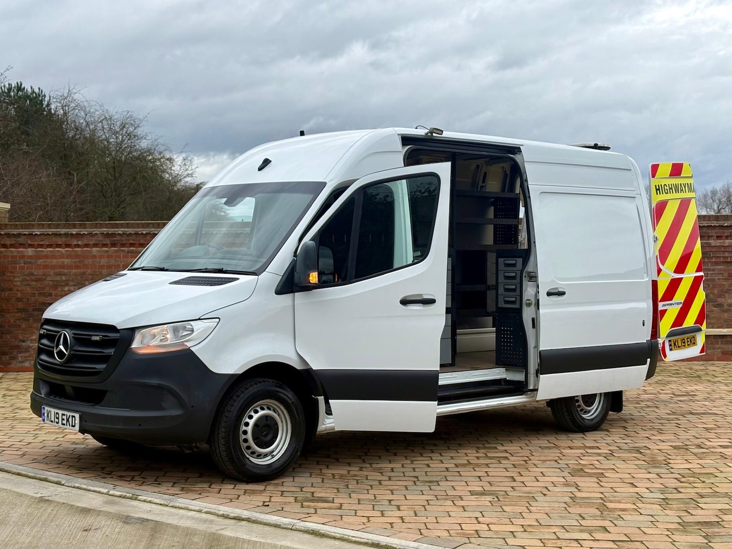 Used Mercedes-Benz Sprinter 2019 for sale - 77691139: Photo 2