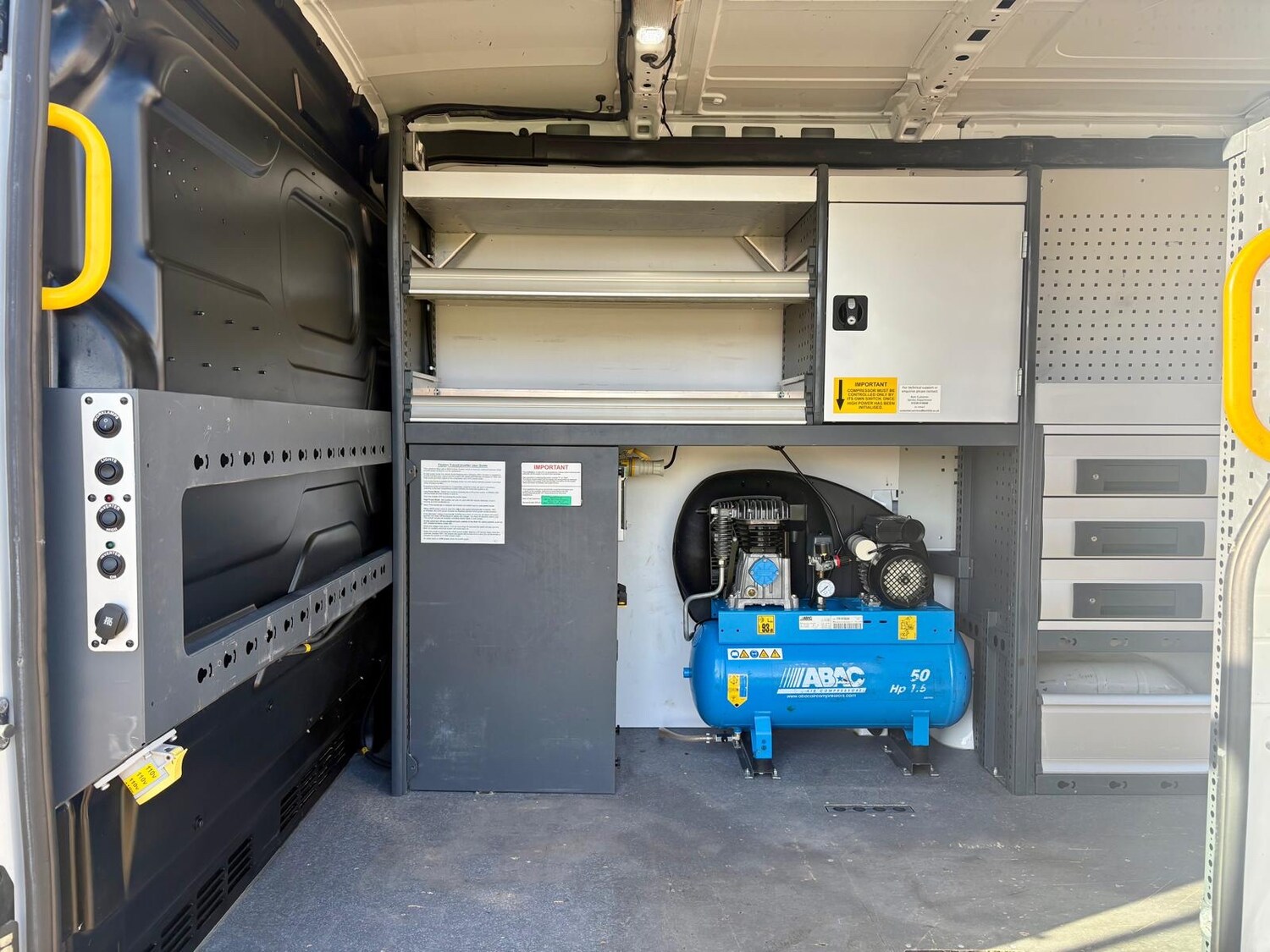 Used Ford Transit 2018 for sale - 77760423: Photo 11