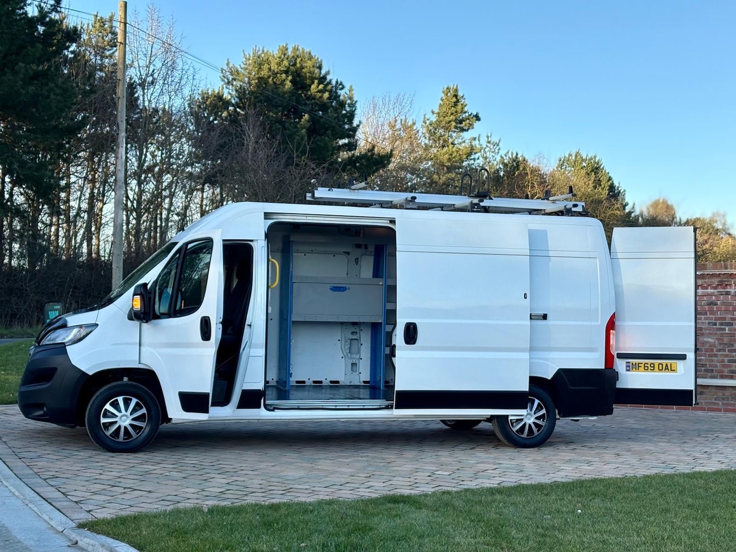 Used Peugeot Boxer 2019 for sale - 73607577: Photo 2
