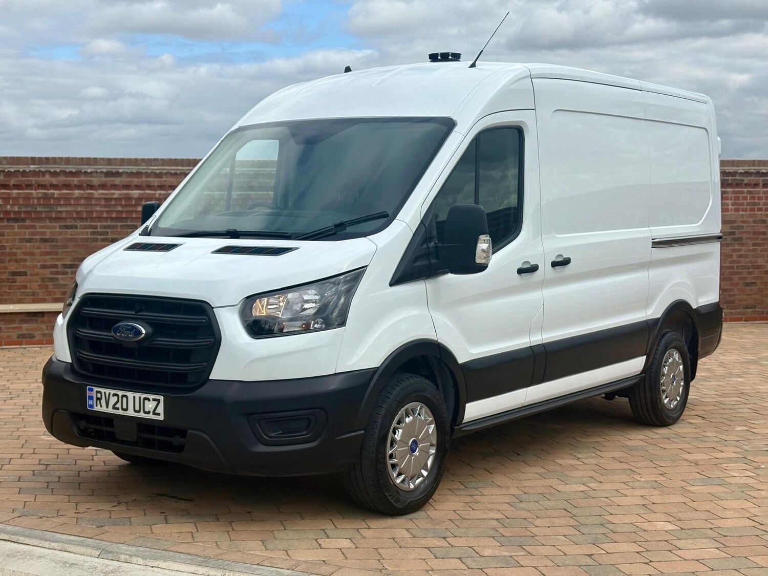 Used Ford Transit 2020 for sale - 75762131: Photo 4