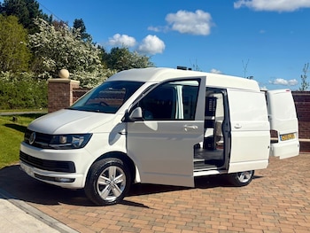 Used Volkswagen Transporter 2019 for sale - 78489582: Photo