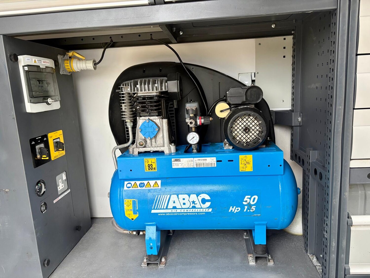 Used Ford Transit 2018 for sale - 77718789: Photo 11