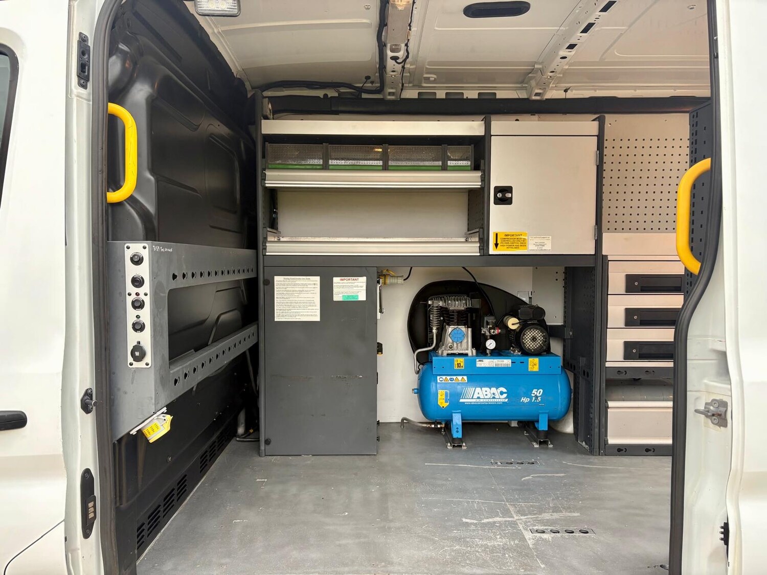 Used Ford Transit 2018 for sale - 77718789: Photo 9