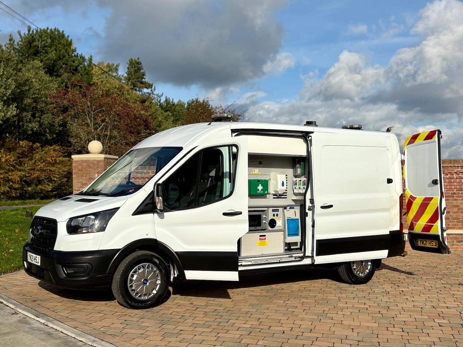 Used Ford Transit 2021 for sale - 76431173: Photo 2