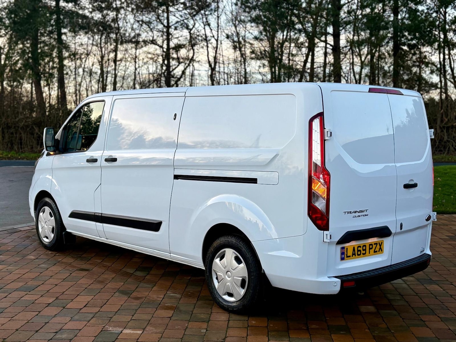 Used Ford Transit Custom 2020 for sale - 77049124: Photo 5