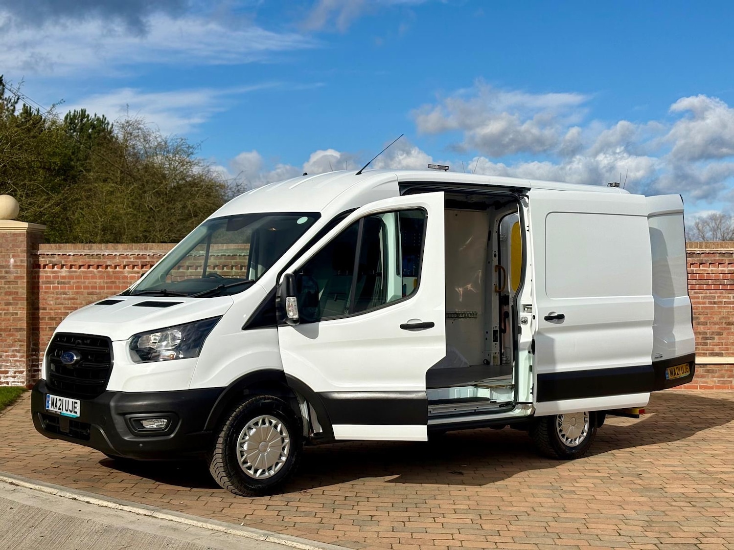 Used Ford Transit 2021 for sale - 78014942: Photo 2
