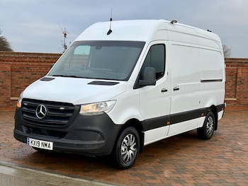 Used Mercedes-Benz Sprinter 2019 for sale - 77225400: Photo