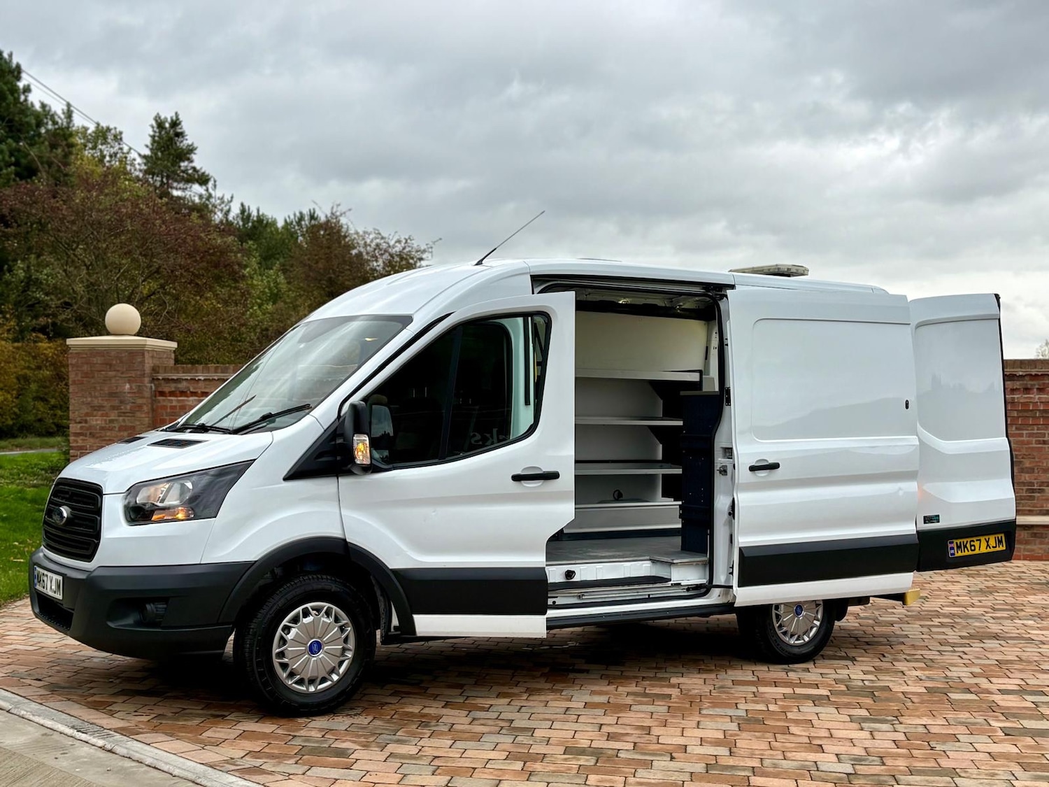 Used Ford Transit 2017 for sale - 76431174: Photo 2