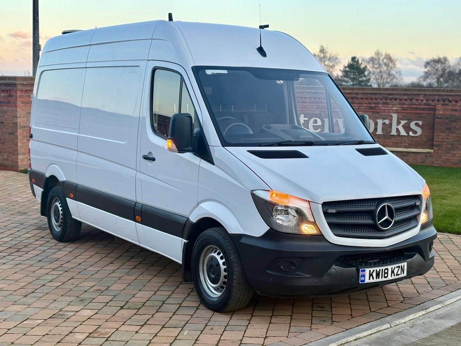 Used Mercedes-Benz Sprinter 2018 for sale - 77264763: Photo 3