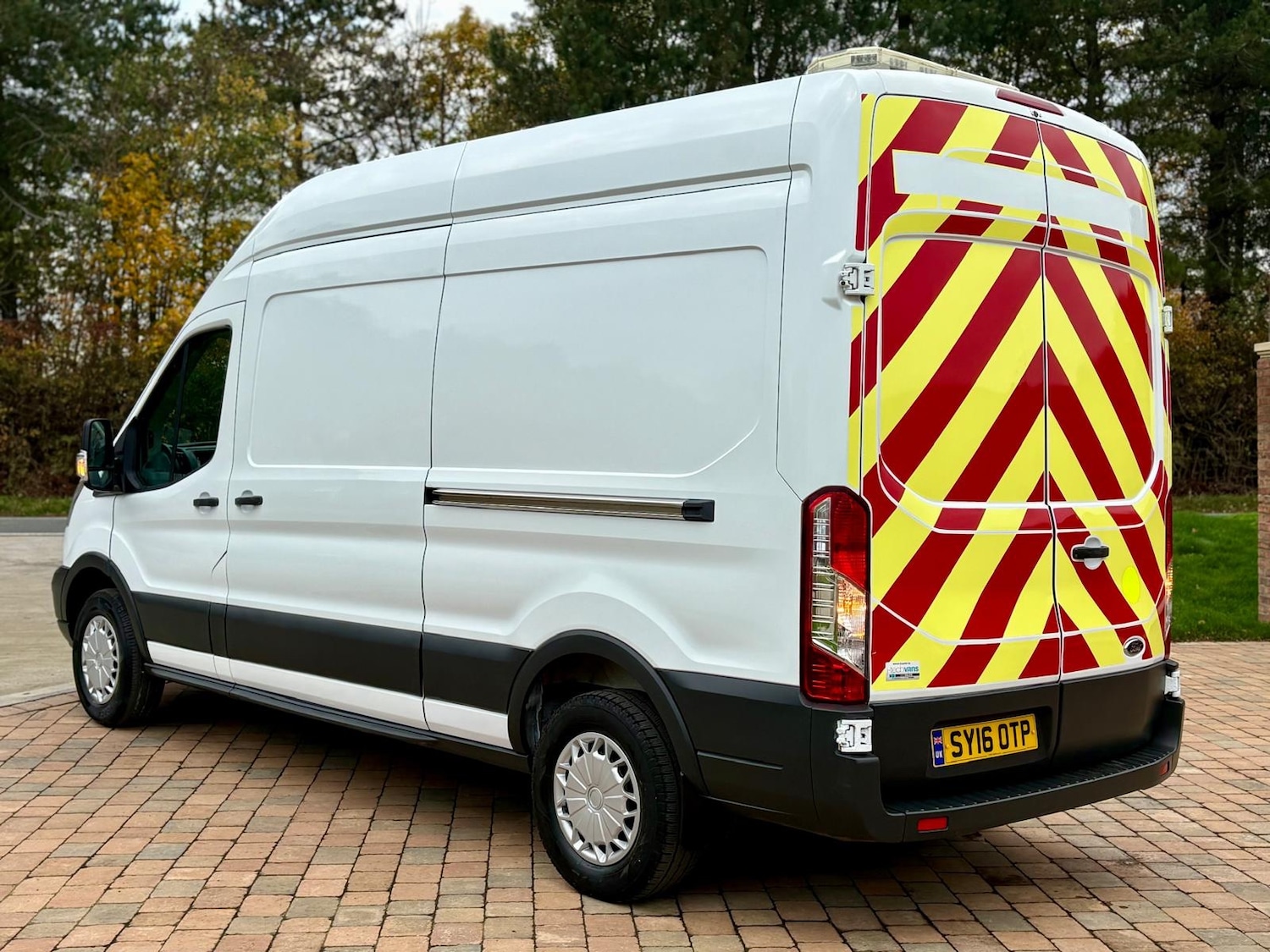 Used Ford Transit 2016 for sale - 76527304: Photo 5