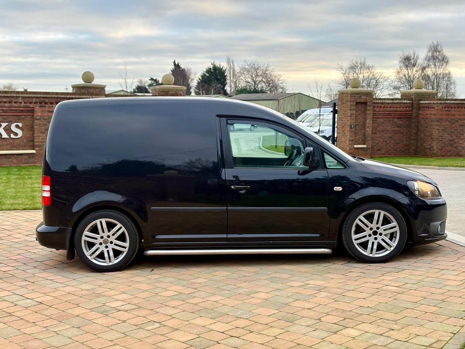 Used Volkswagen Caddy 2011 for sale - 77674021: Photo 7