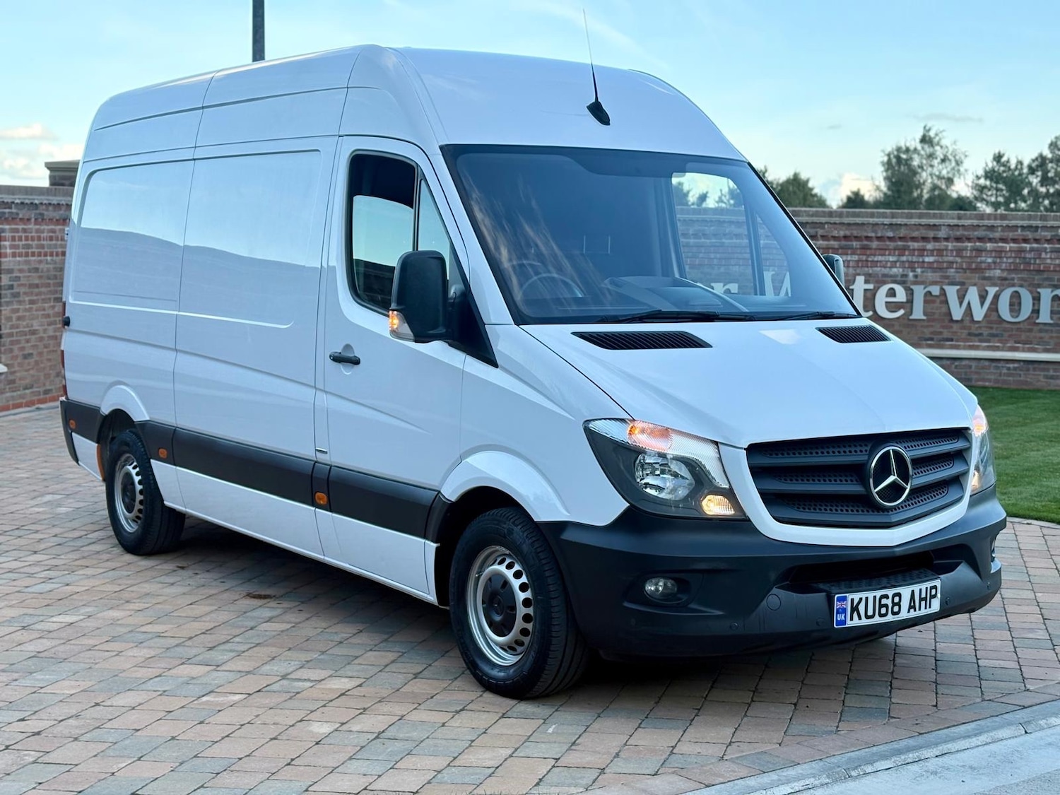 Used Mercedes-Benz Sprinter 2018 for sale - 76100186: Photo 3