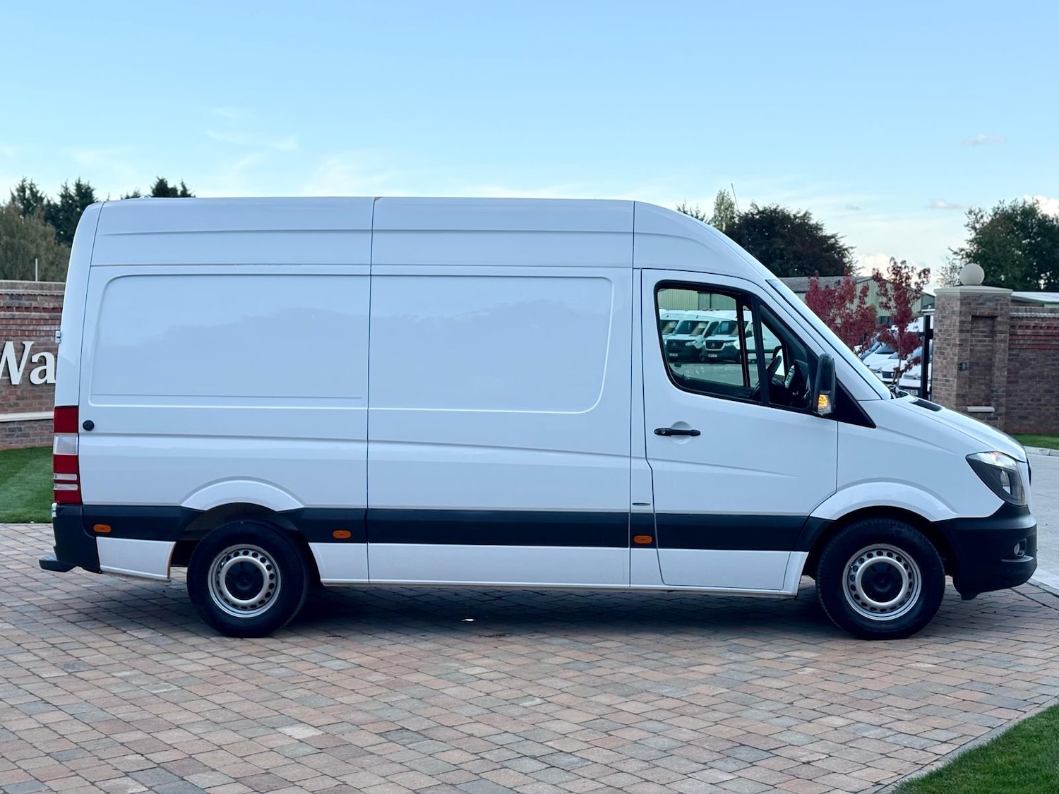 Used Mercedes-Benz Sprinter 2018 for sale - 76100186: Photo 7