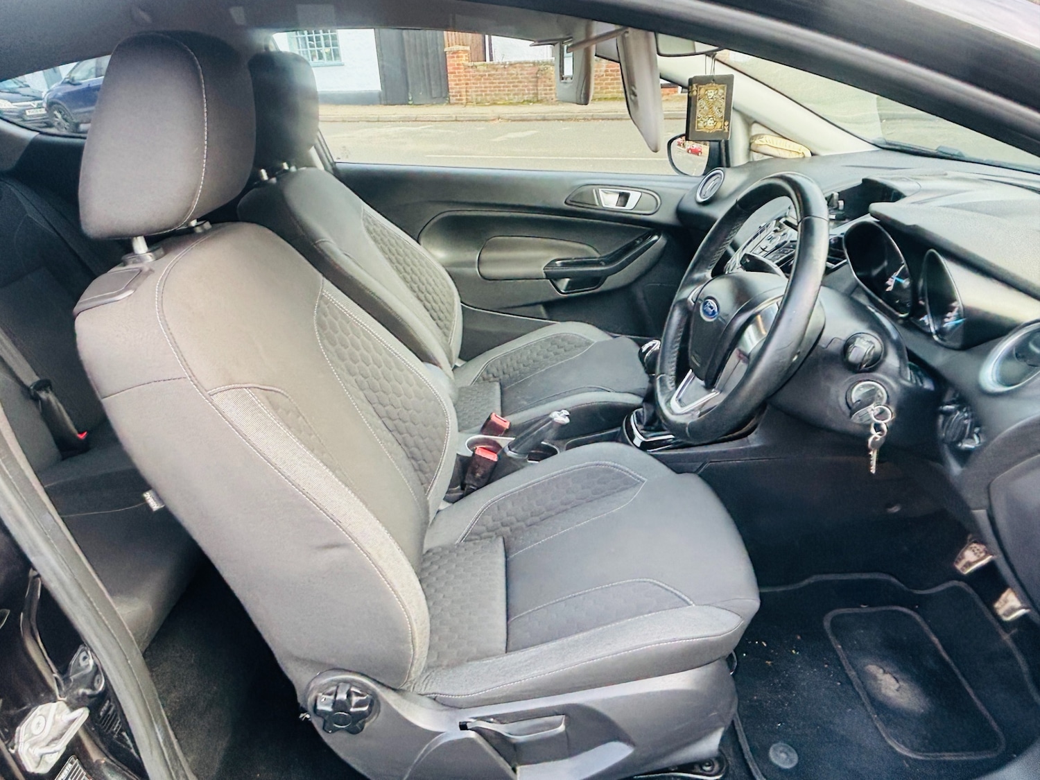 Used Ford Fiesta 2015 for sale - 77378129: Photo 13