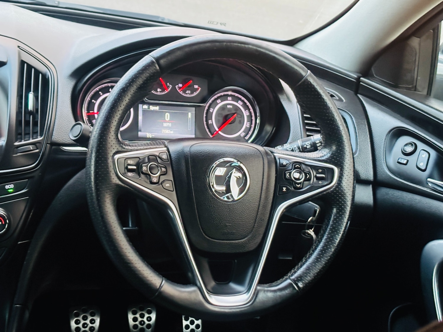 Used Vauxhall Insignia 2015 for sale - 77271404: Photo 12