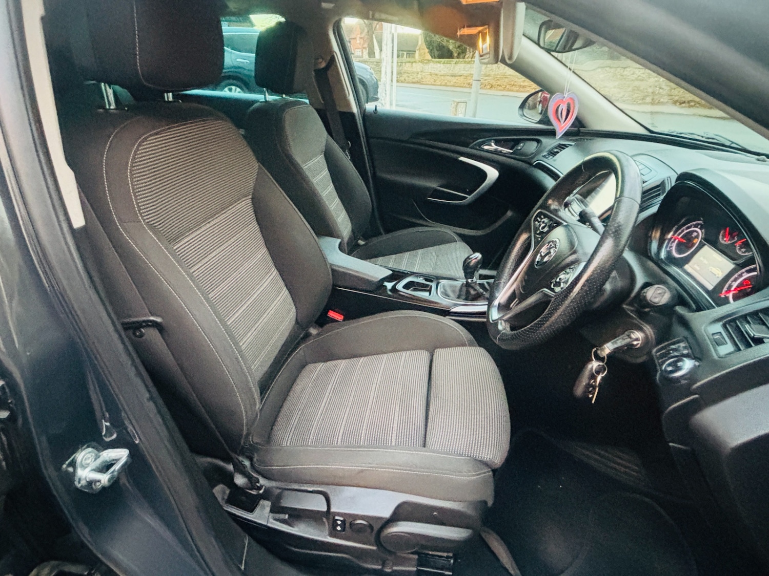 Used Vauxhall Insignia 2015 for sale - 77271404: Photo 16