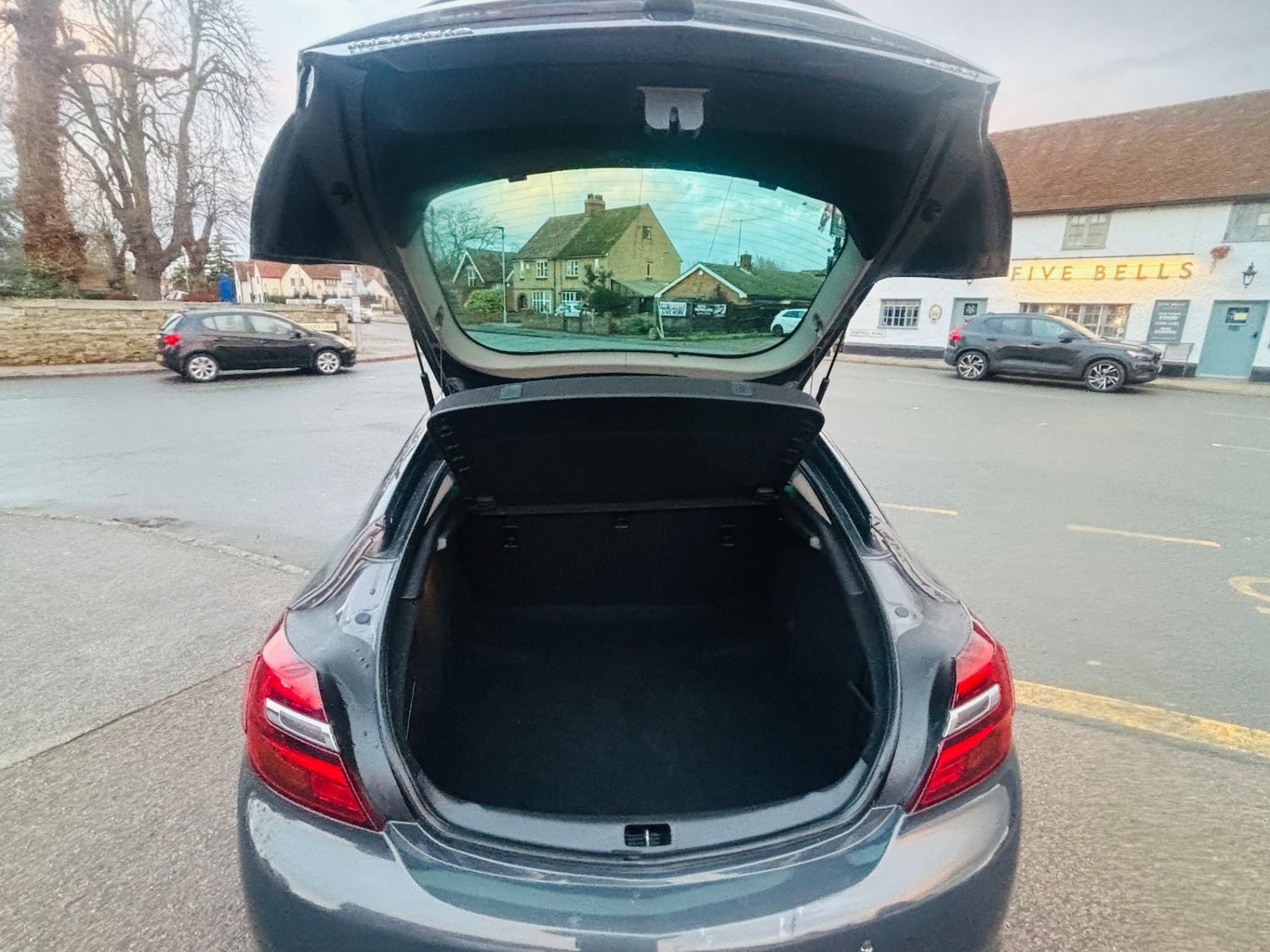 Used Vauxhall Insignia 2015 for sale - 77271404: Photo 21