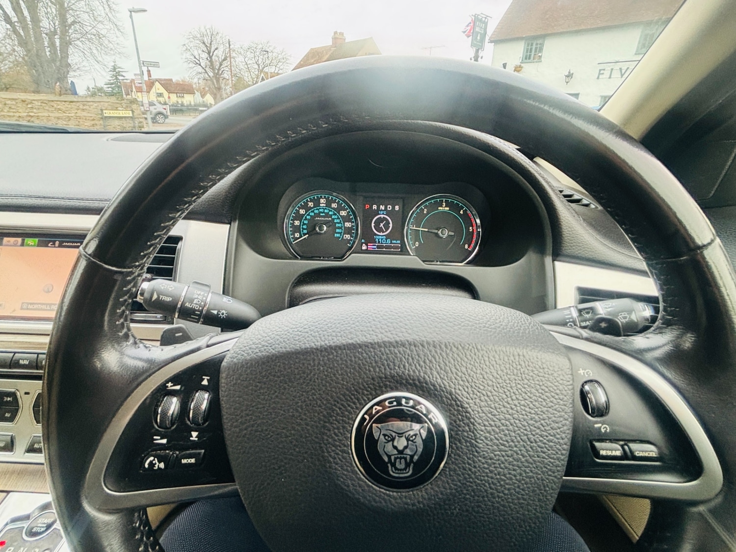 Used Jaguar XF 2014 for sale - 77168618: Photo 21