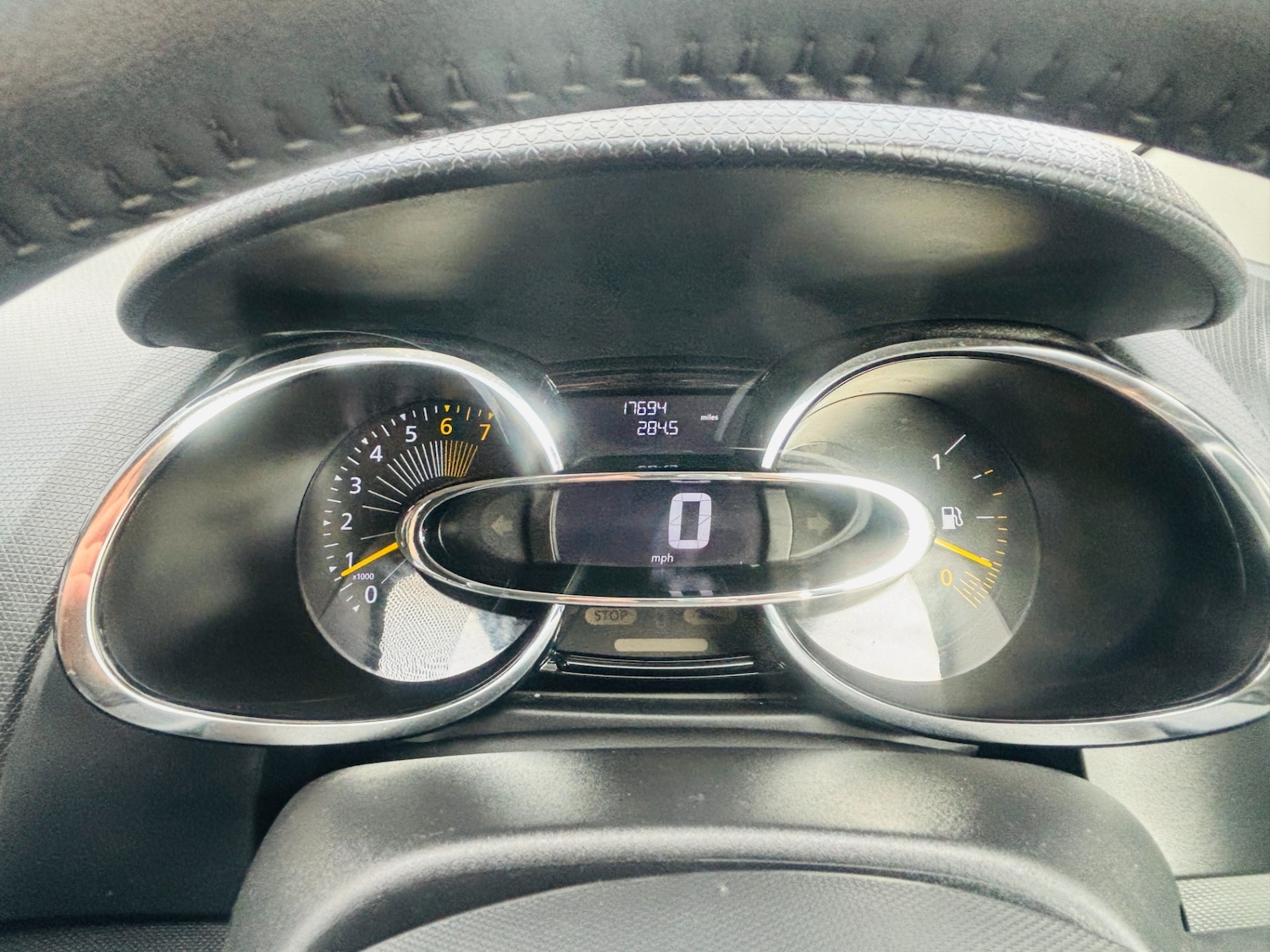 Used Renault Clio 2013 for sale - 76577369: Photo 12