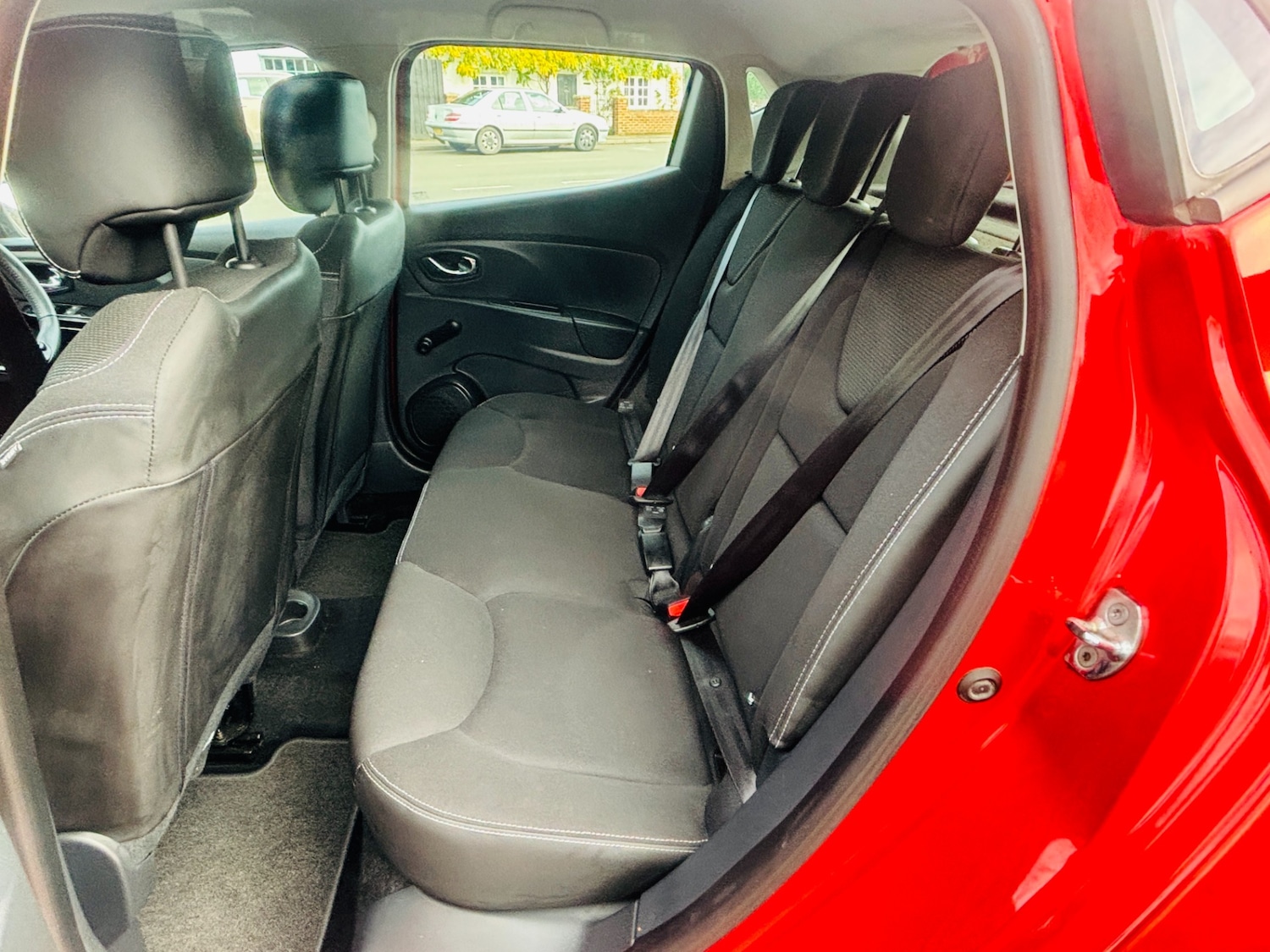 Used Renault Clio 2013 for sale - 76577369: Photo 13