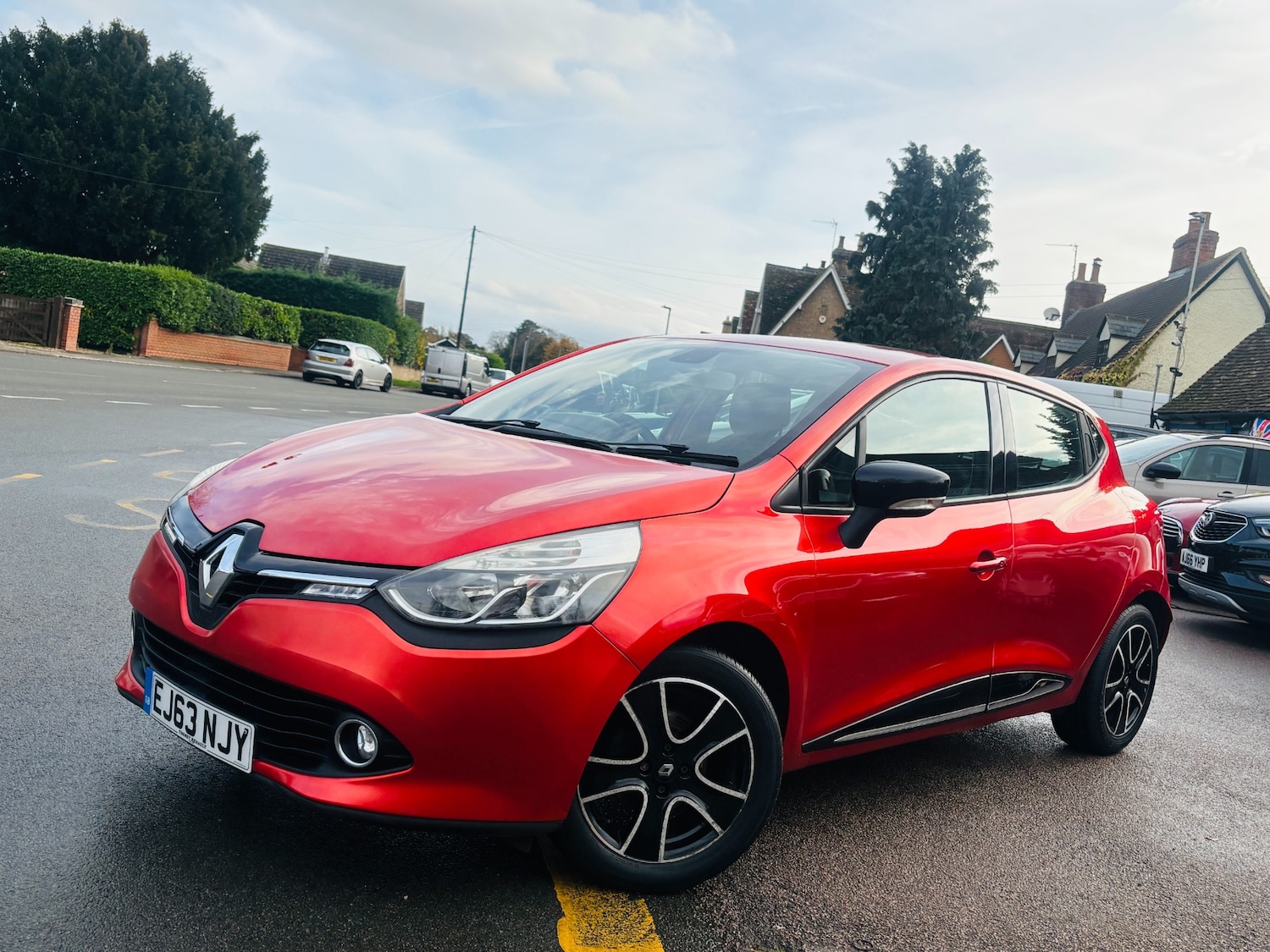 Used Renault Clio 2013 for sale - 76577369: Photo 3