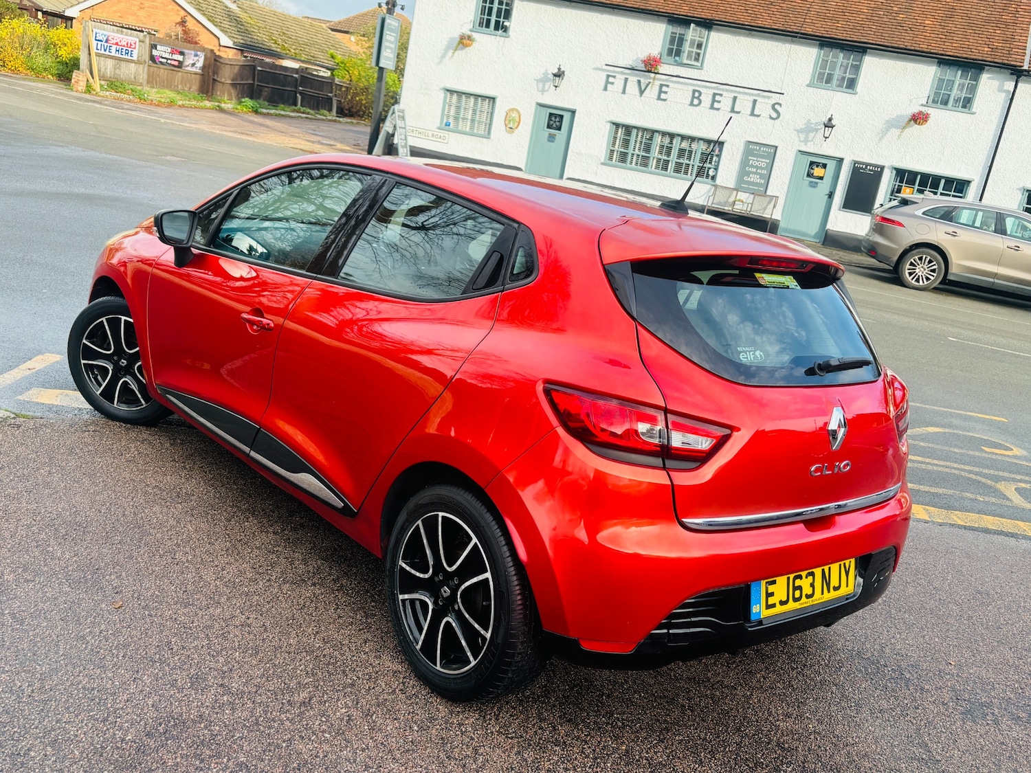 Used Renault Clio 2013 for sale - 76577369: Photo 8