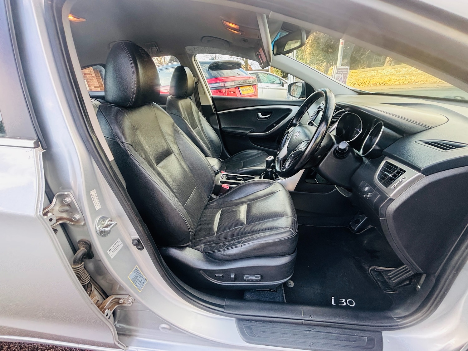 Used Hyundai i30 2015 for sale - 77393417: Photo 13