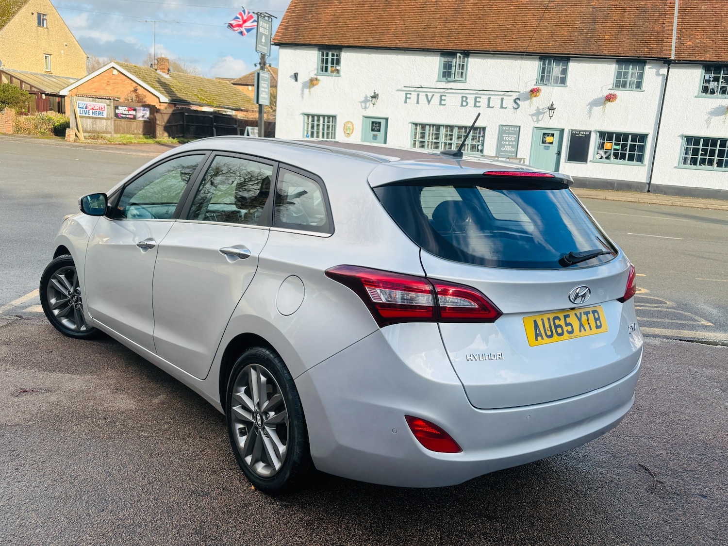 Used Hyundai i30 2015 for sale - 77393417: Photo 8