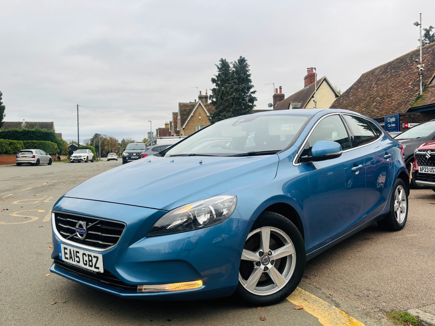 Used Volvo V40 2015 for sale - 76651124: Photo 3