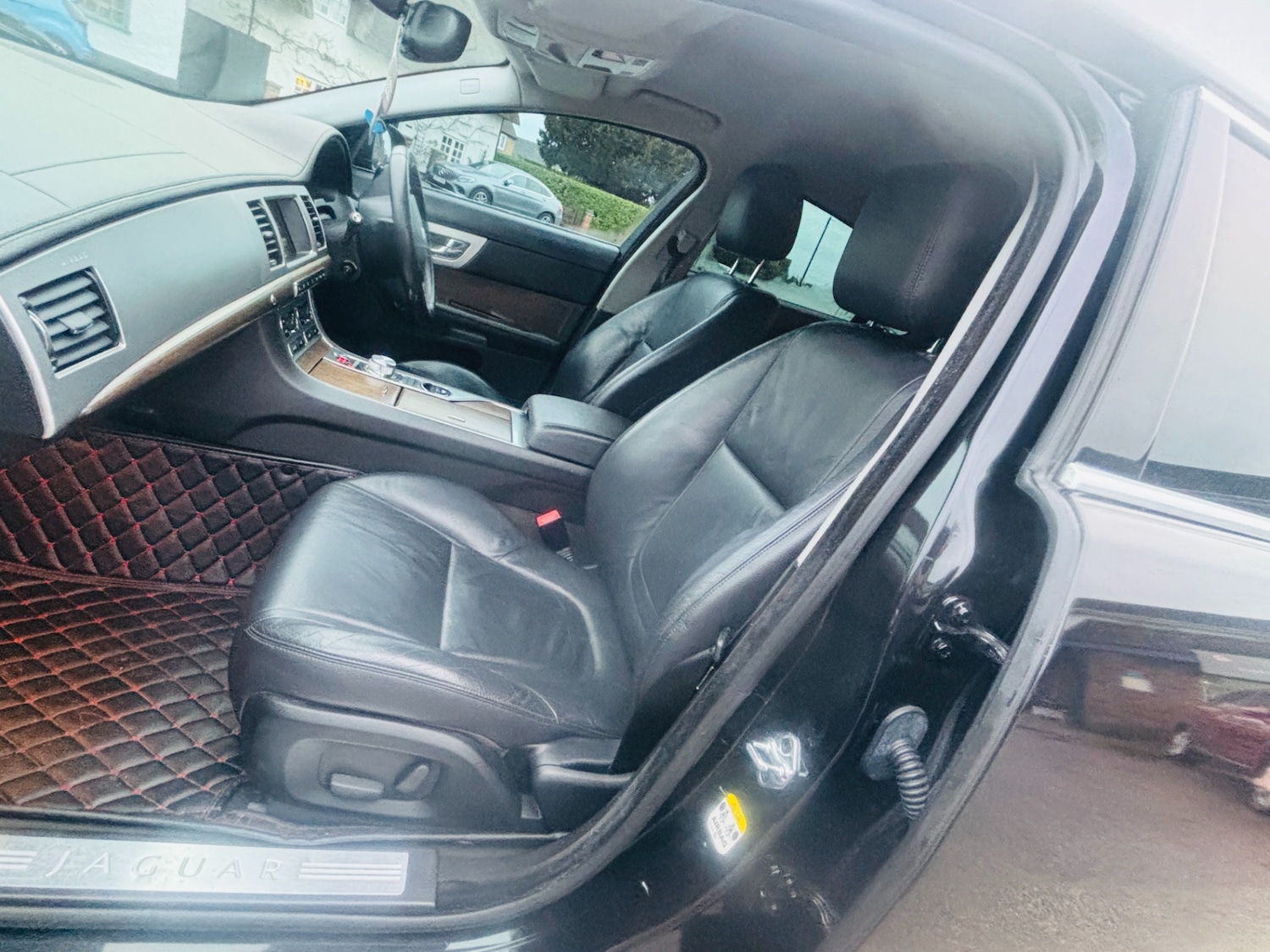 Used Jaguar XF 2013 for sale - 77207980: Photo 10