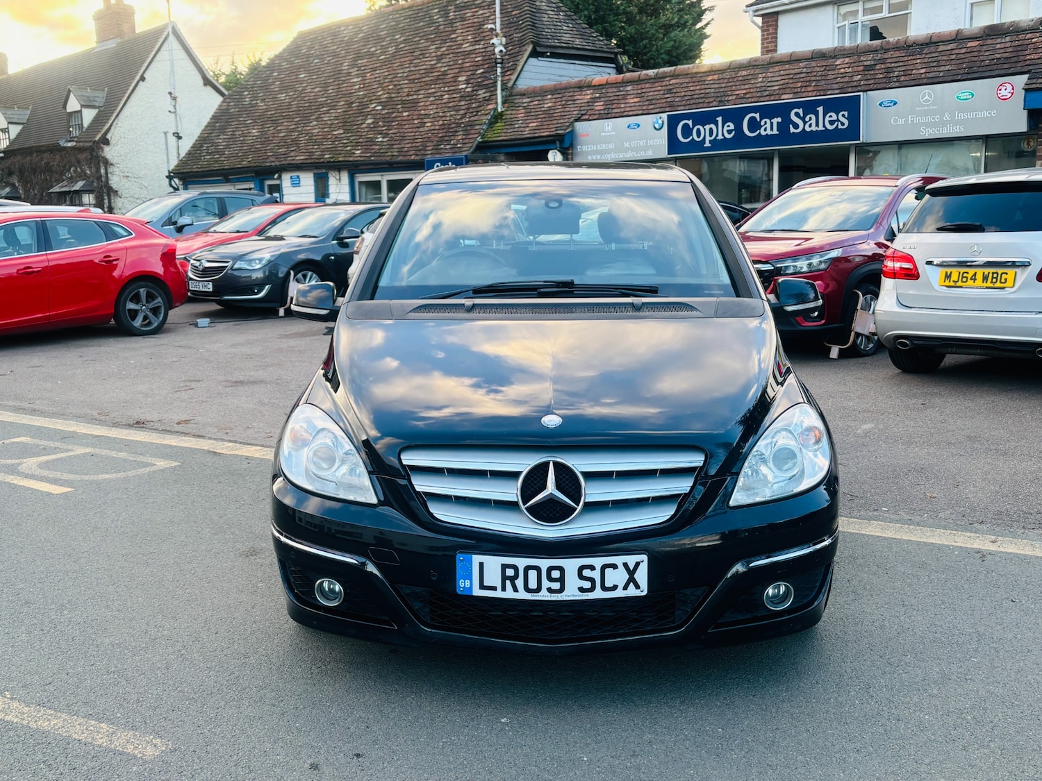 Used Mercedes-Benz B Class 2009 for sale - 77047897: Photo 2