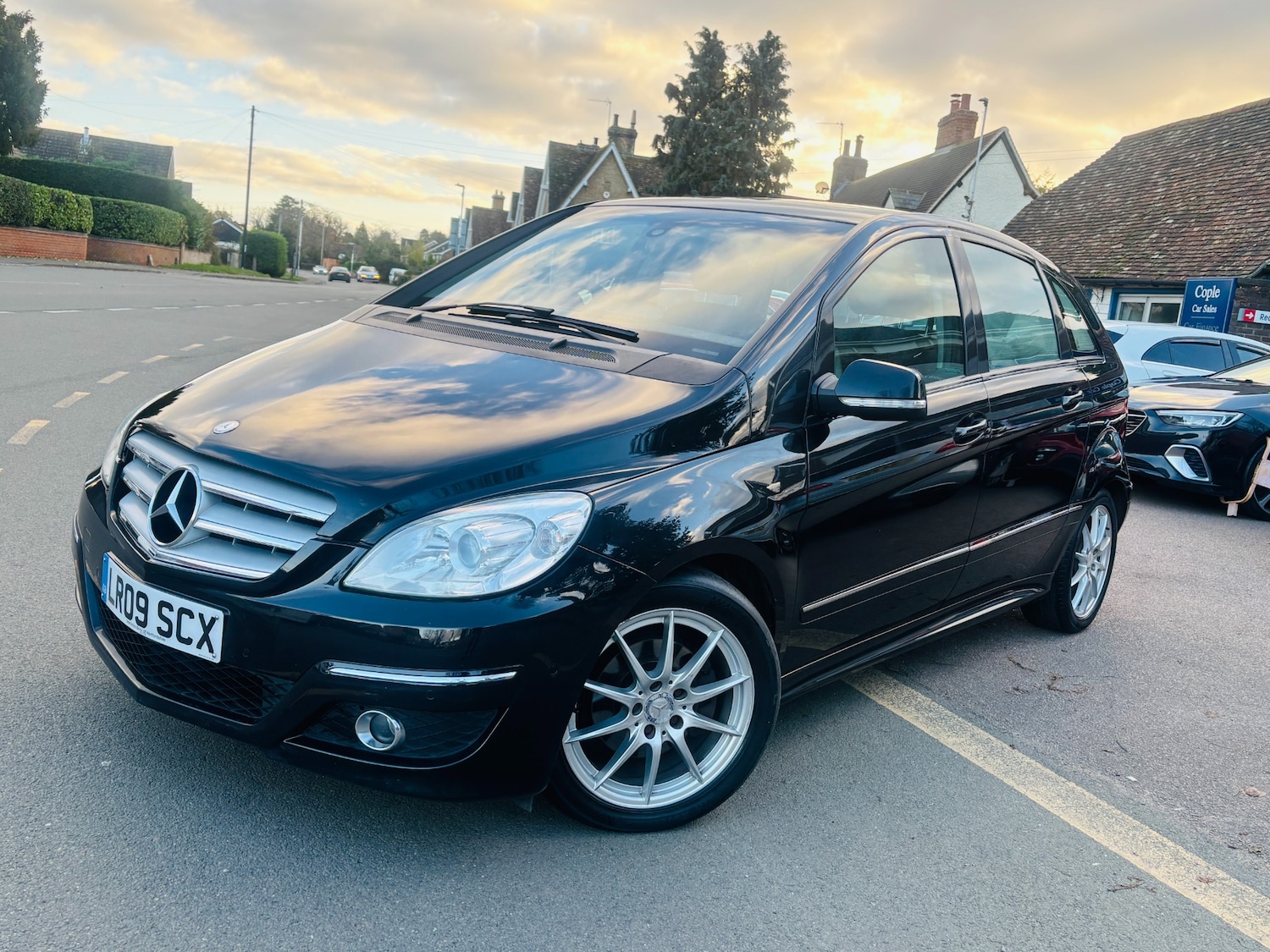 Used Mercedes-Benz B Class 2009 for sale - 77047897: Photo 3