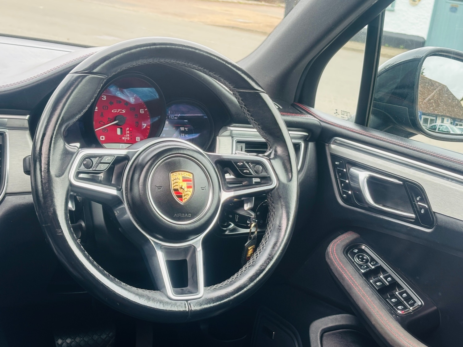 Used Porsche Macan 2016 for sale - 77998477: Photo 11