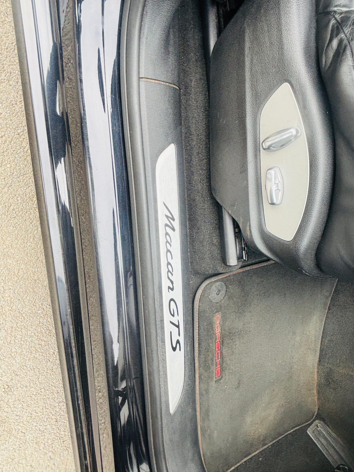 Used Porsche Macan 2016 for sale - 77998477: Photo 19