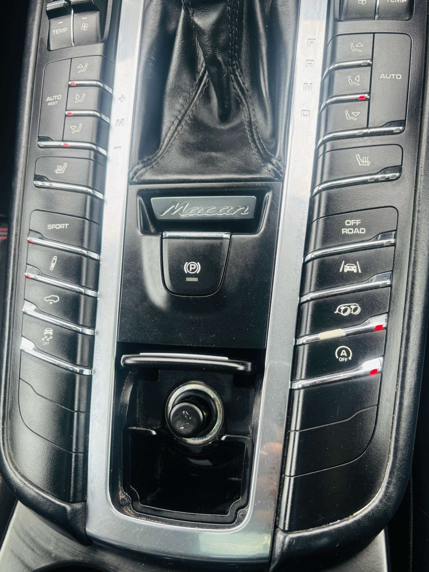 Used Porsche Macan 2016 for sale - 77998477: Photo 27