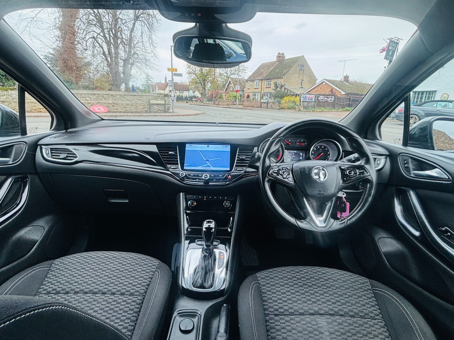 Used Vauxhall Astra 2017 for sale - 76554346: Photo 10