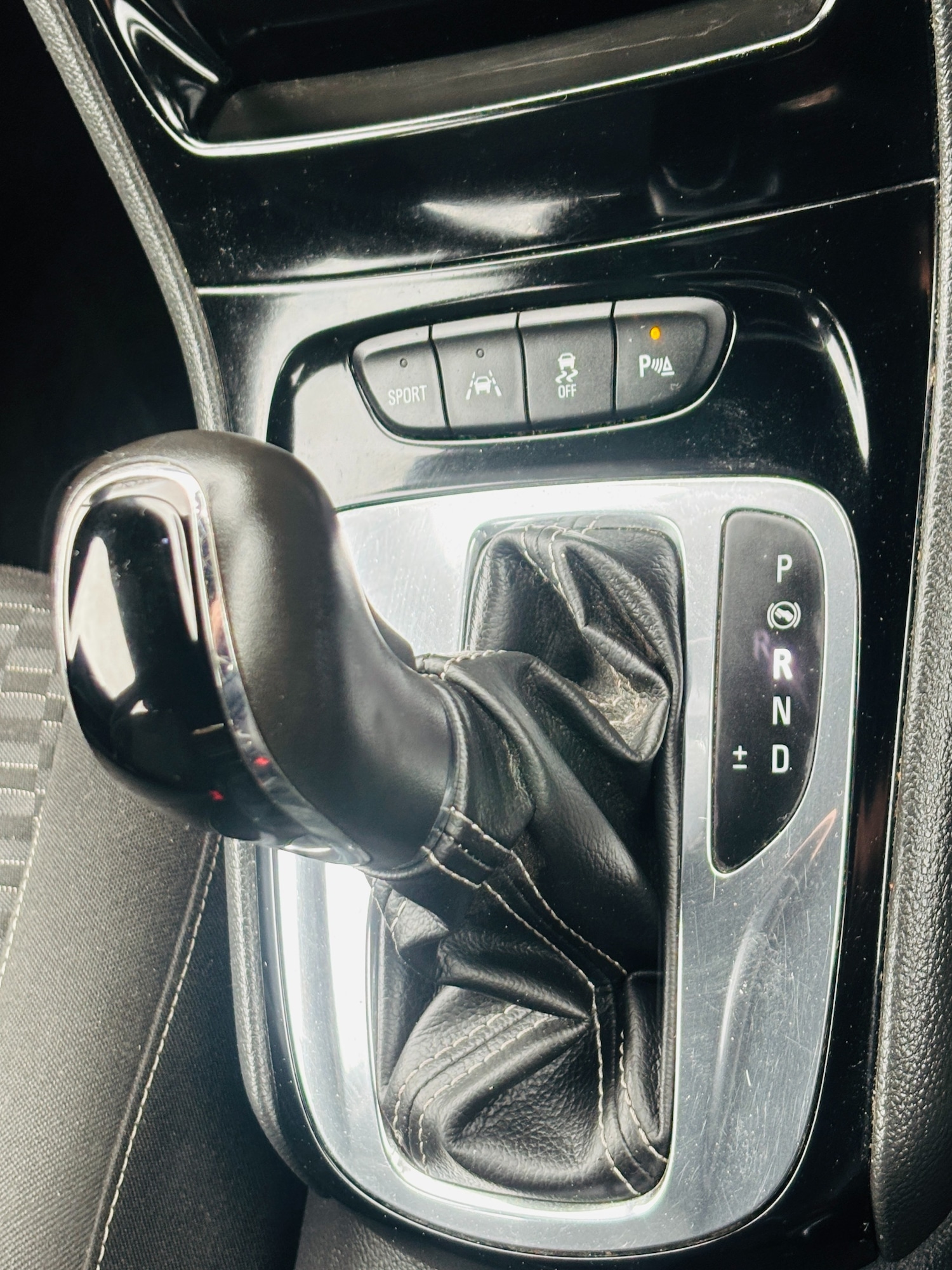 Used Vauxhall Astra 2017 for sale - 76554346: Photo 16