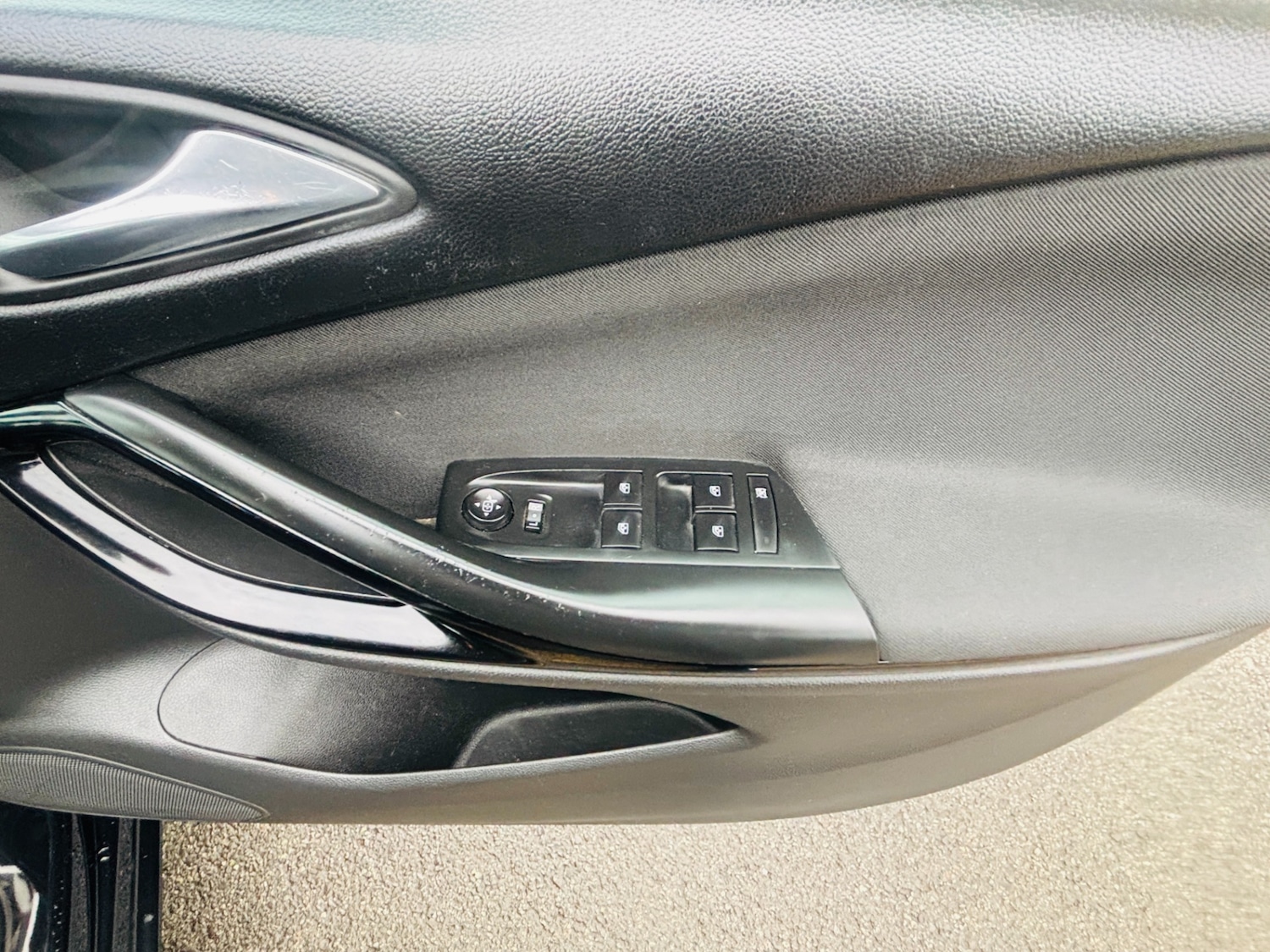 Used Vauxhall Astra 2017 for sale - 76554346: Photo 22