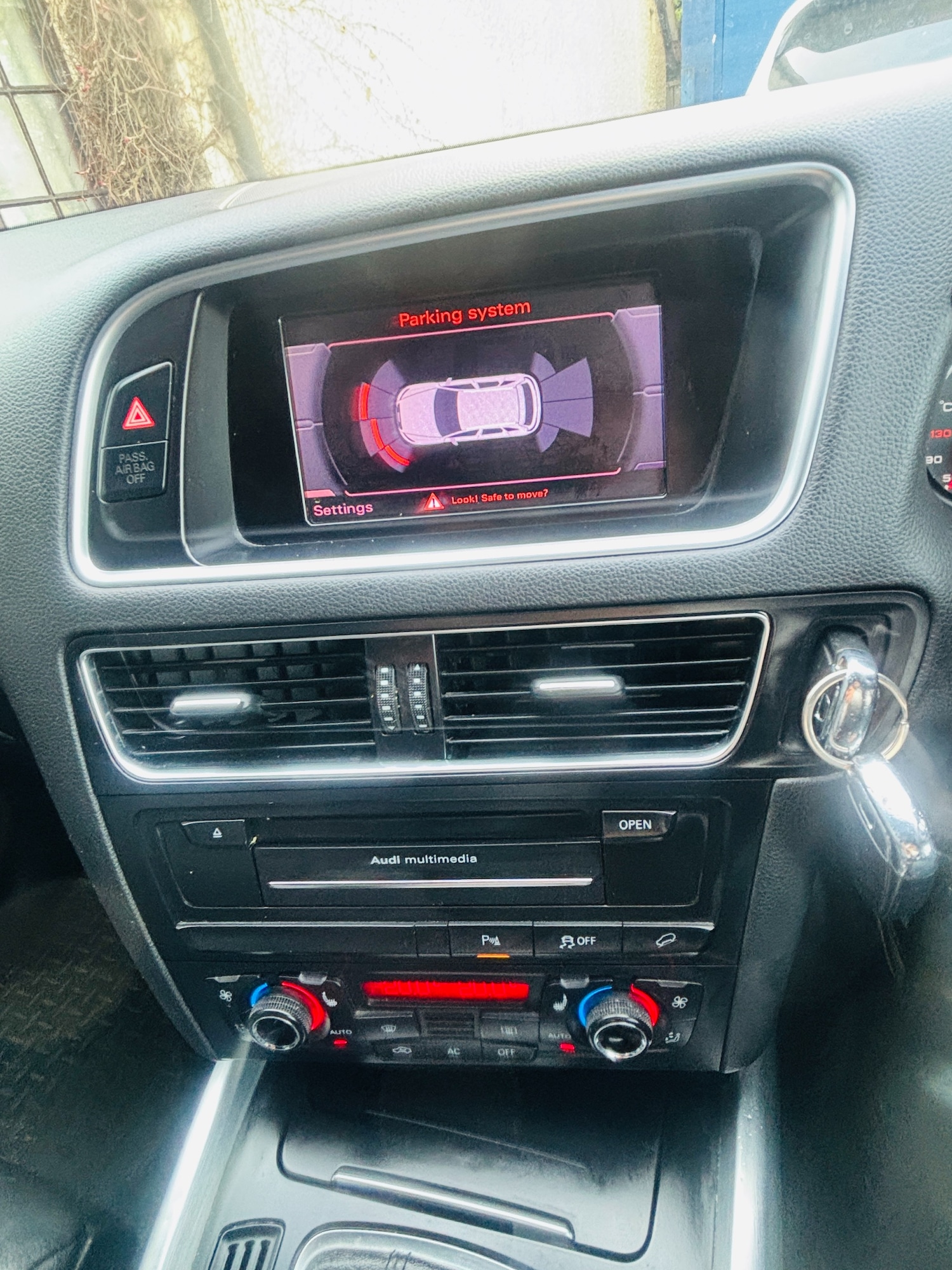 Used Audi Q5 2011 for sale - 78176236: Photo 18