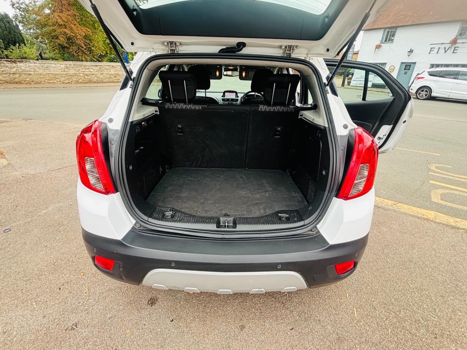 Vehicle 21