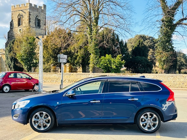 Used Volvo V60 2024 for sale - 74038491: Photo 7
