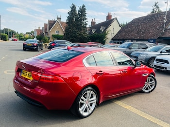 Used Jaguar XE 2016 for sale - 79551418: Photo